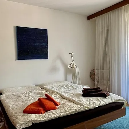 Azalee View Apartment *
