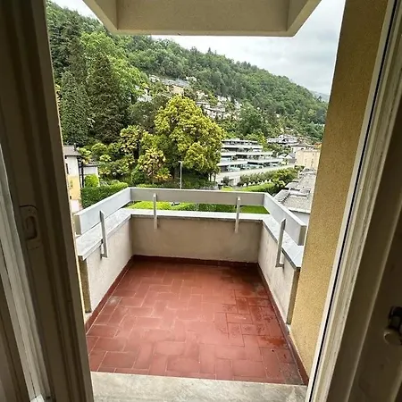 Azalee View Apartment Minusio